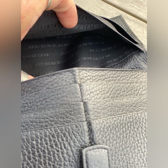 Burberry Leather Long Wallet🖤BLACK🖤Embossed/Bifold+envelope pouch🔥made🇮🇹EUC - Picture 9 of 16